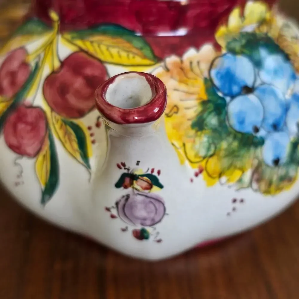 Deruta Hand Painted Teapot Red Multi Summer Fruit Italy Cottagecore Gardencore